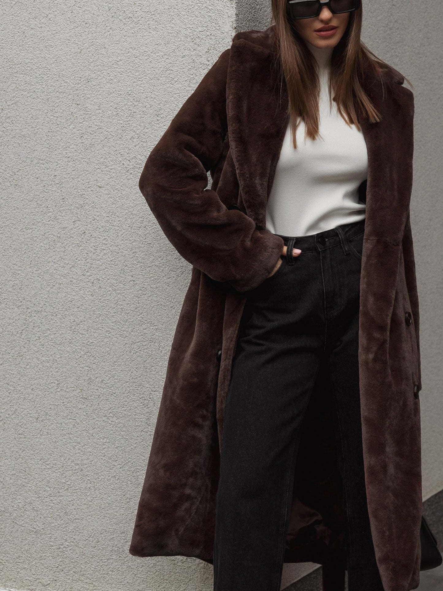 Manteco Largo con Cinturón Ajustable y Cierre de Botones para Mujer | Ideal para Invierno
