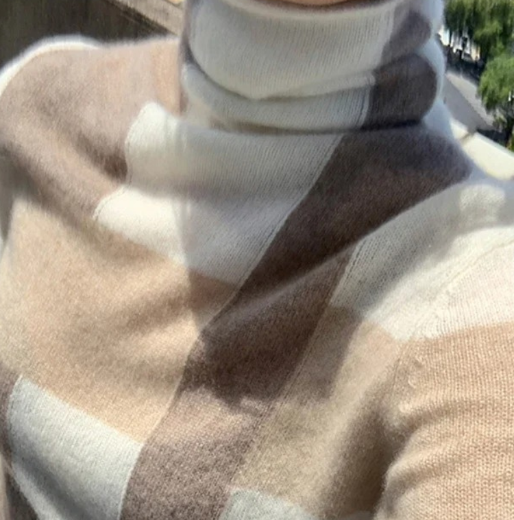 Jersey De Cuello Alto Con Motivo De Cuadros Para Mujer | Ideal Para Otoño E Invierno