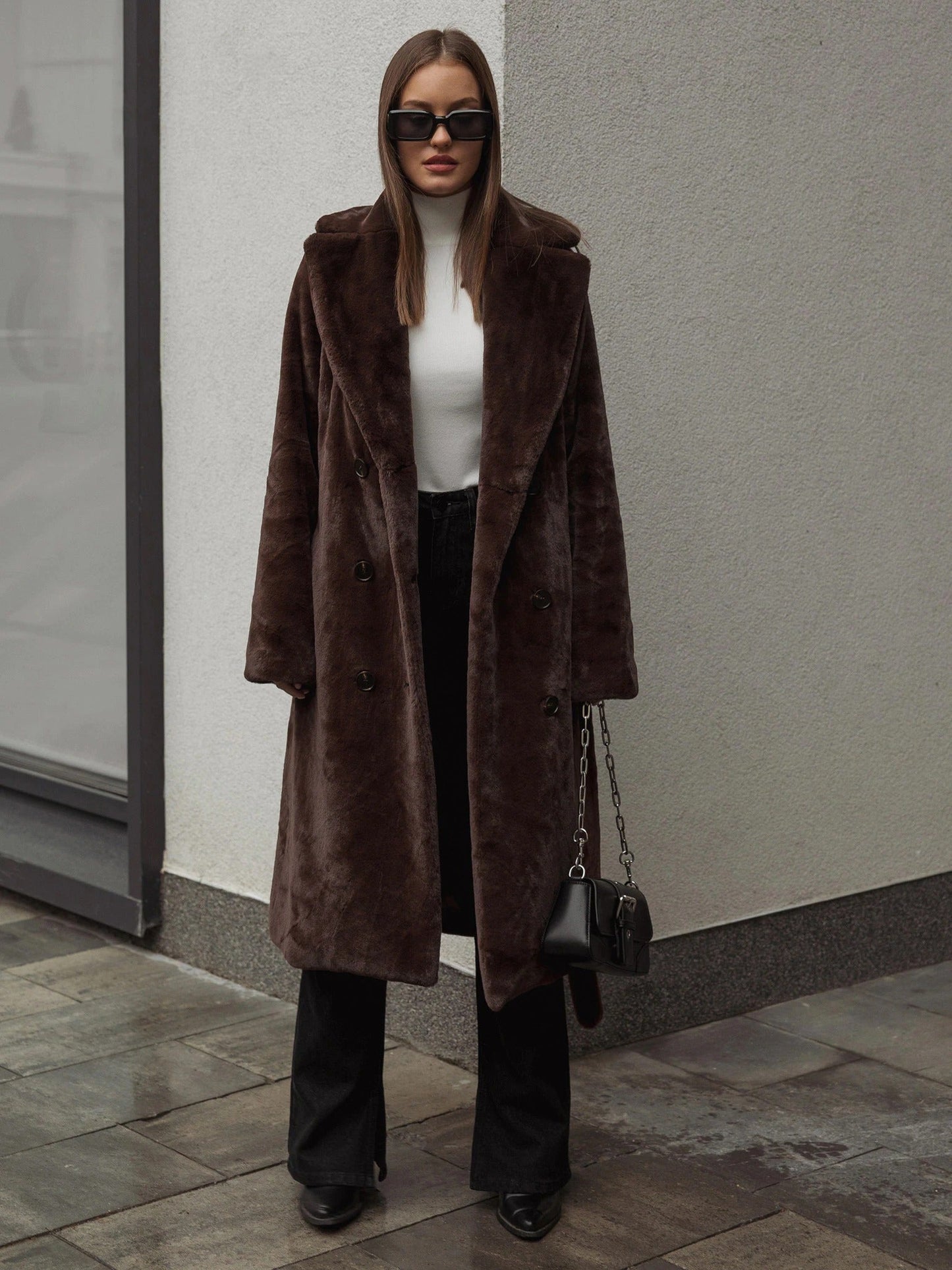 Manteco Largo con Cinturón Ajustable y Cierre de Botones para Mujer | Ideal para Invierno