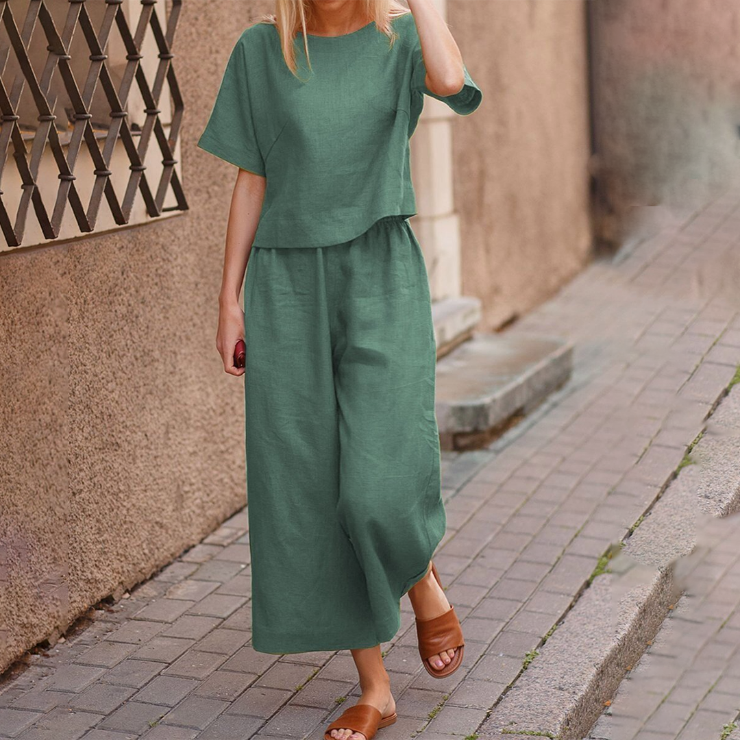 Conjunto de Dos Piezas con Manga Corta para Mujer | Ideal para la Temporada de Verano