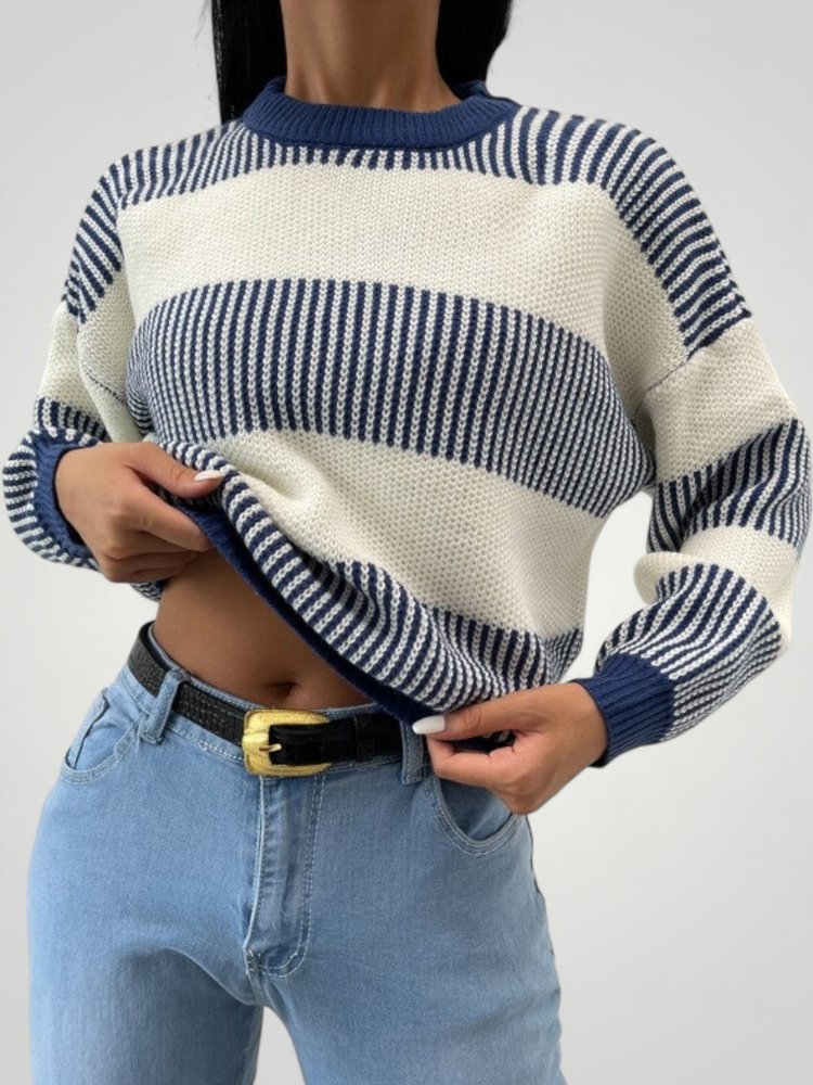 Jersey de Rayas con Corte Holgado para Mujer | Ideal para Días Frescos