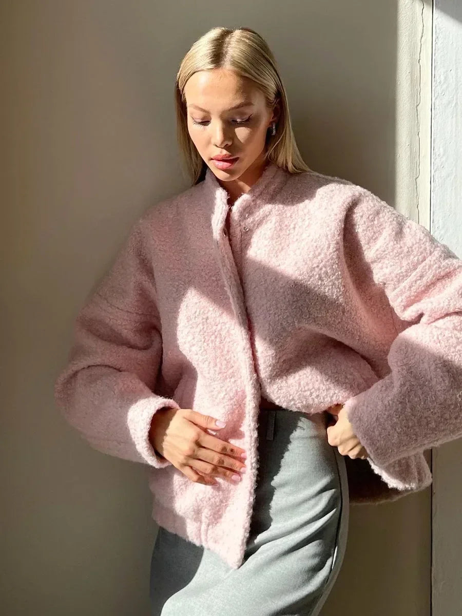 Chaqueta Corta con Corte Amplio para Mujer | Ideal para Otoño e Invierno