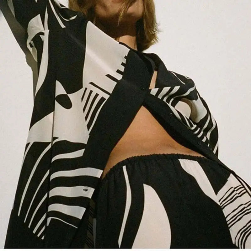 Conjunto De Dos Piezas En Blanco Y Negro Para Mujer | Ideal Para Uso Diario Y Salidas Informales