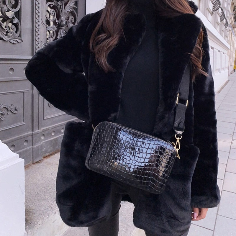 Abrigo Midi con Diseño Oversize para Mujer | Ideal para Otoño e Invierno