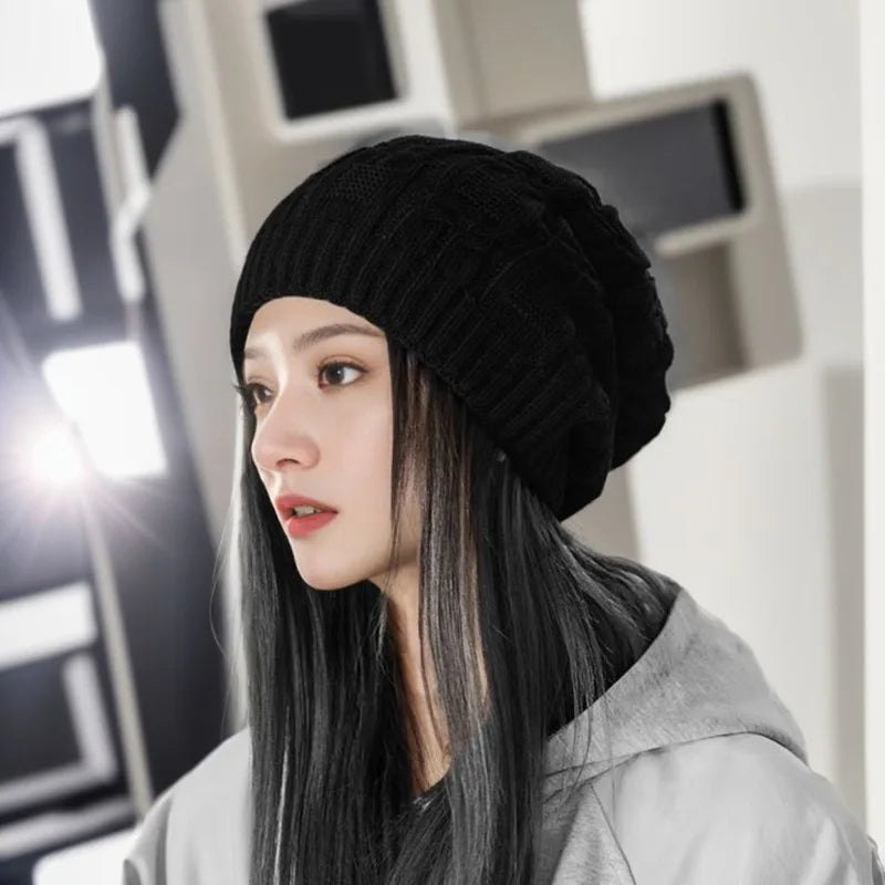 Gorro Tipo Beanie con Ajuste Amplio para Mujer | Ideal para Invierno