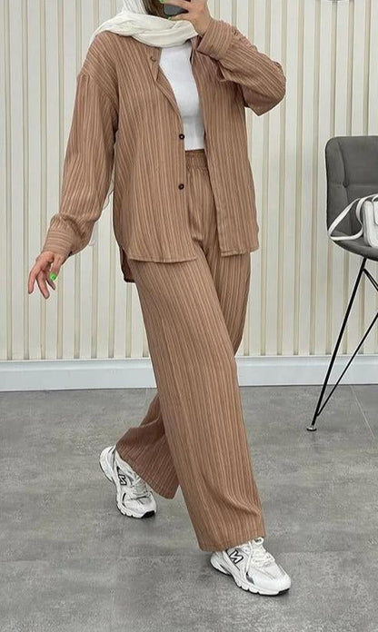 Conjunto De Dos Piezas con Camisa Abotonada y Pantalón Recto para Adultos | Ideal para Uso Diario