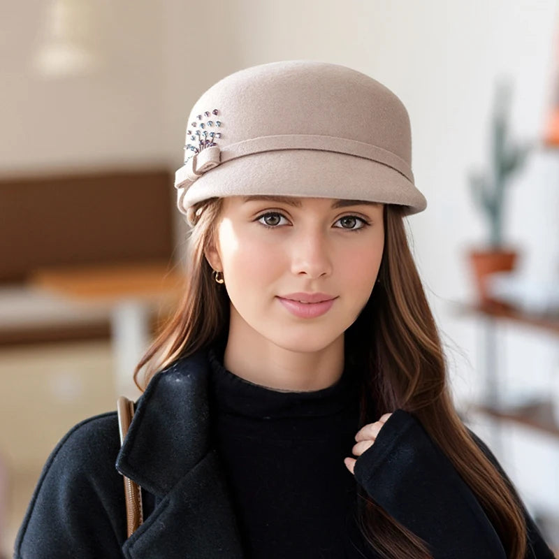 Boina De Invierno Con Visera Y Detalles Decorativos Para Mujer | Ideal Para Temporada Fría