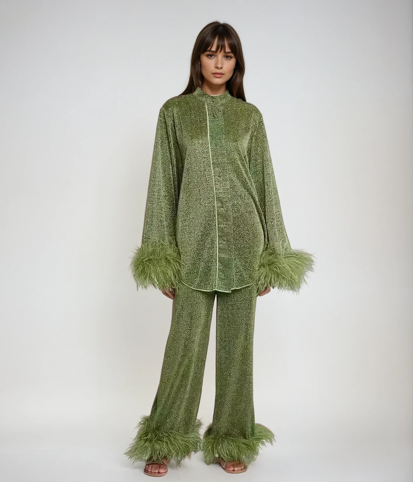 Conjunto de Dos Piezas con Detalle Decorativo para Mujer | Ideal para Uso en el Hogar