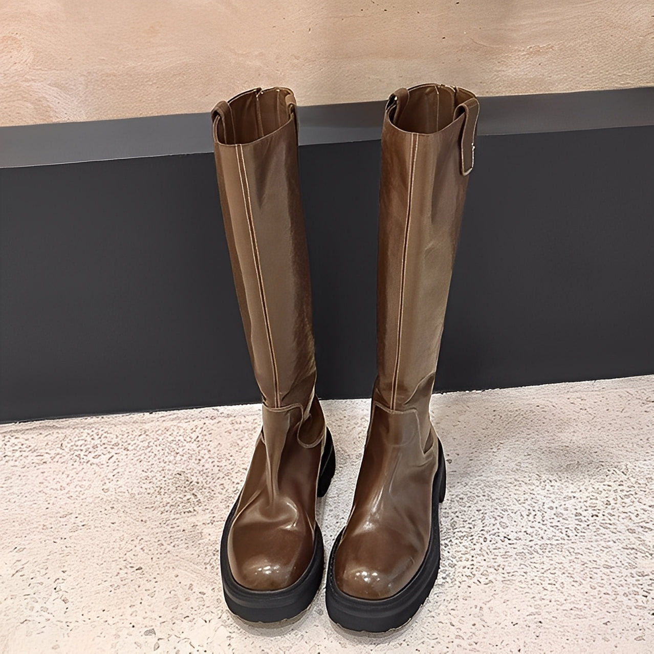 Botas Altas para Mujer con Corte Ajustado | Ideal para Uso Diario