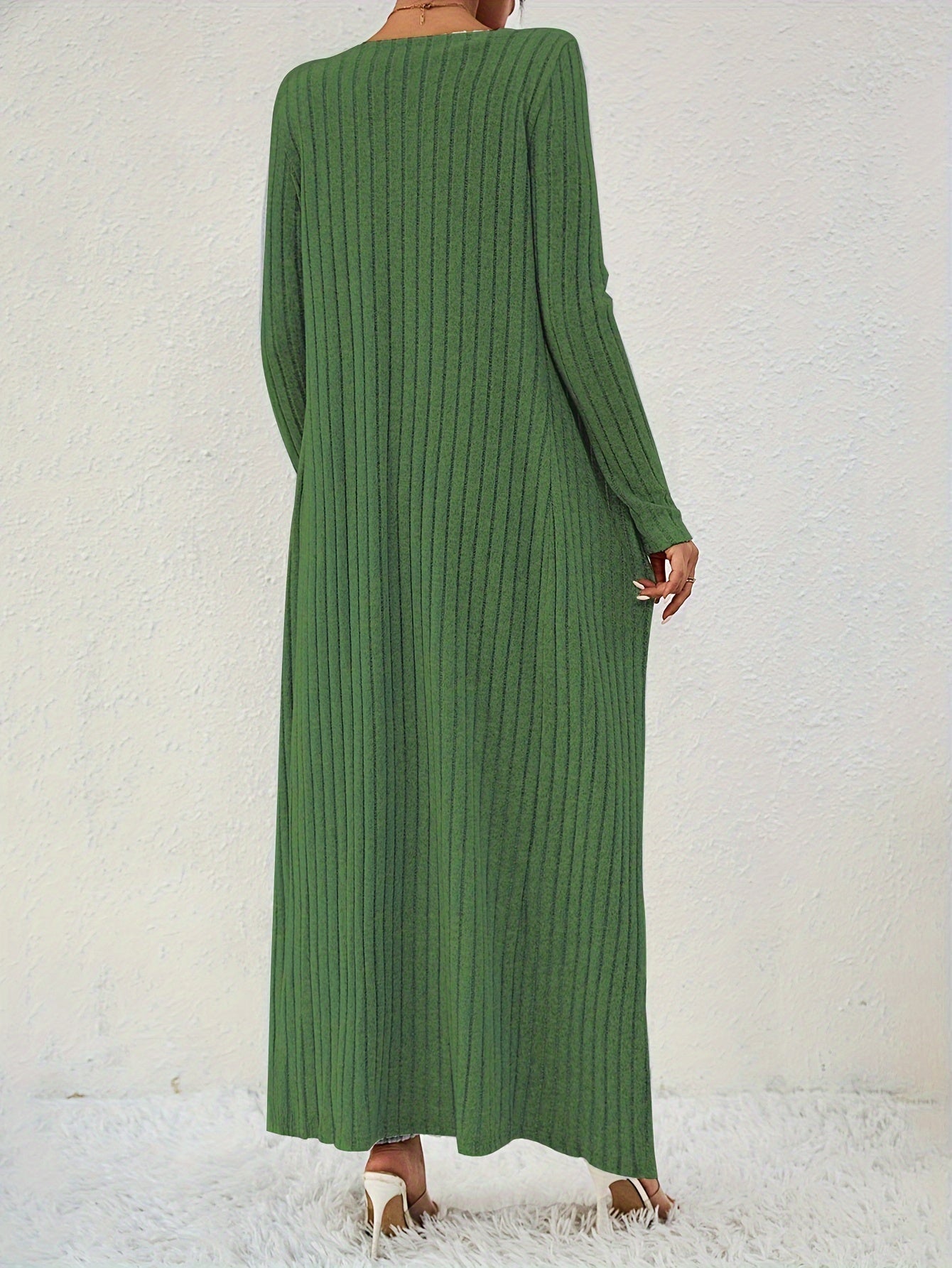 Conjunto de Tres Piezas con Ajuste Ceñido para Mujer | Ideal para Uso en el Hogar