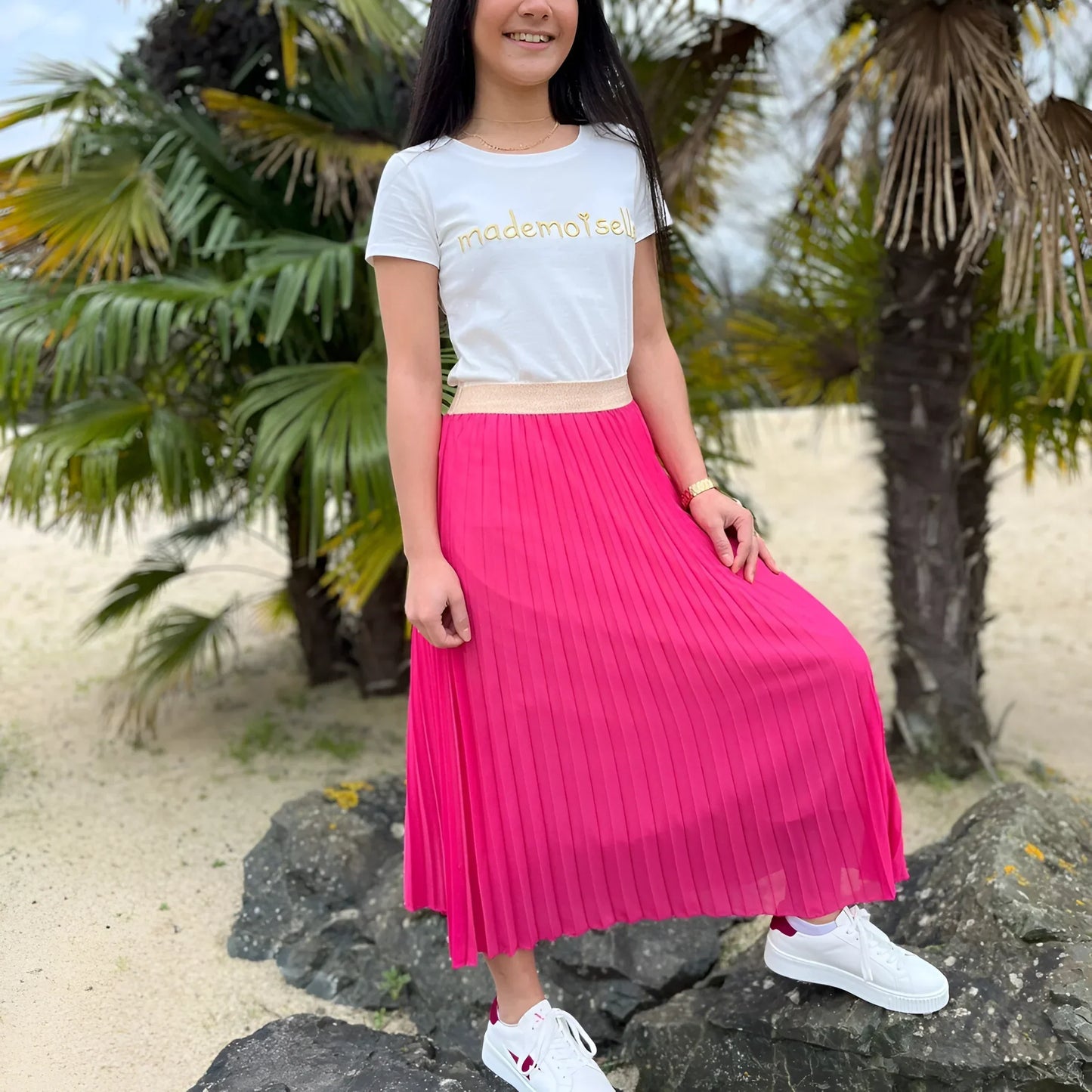 Falda Larga Plisada con Cinturón Dorado para Mujer | Ideal para Uso Diario o Eventos Planificados