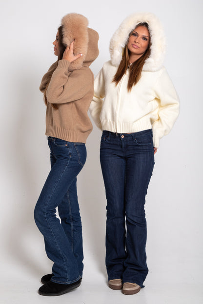 Chaqueta Ajustada con Capucha para Mujer | Ideal para Uso Diario