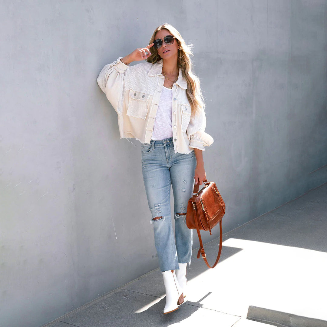 Chaqueta Corta con Corte Recto para Mujer | Ideal para Primavera y Otoño