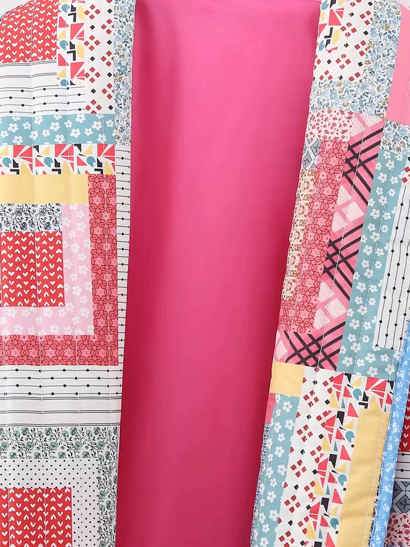 Abrigo Acolchado con Capucha Integrada para Mujer | Ideal para Invierno