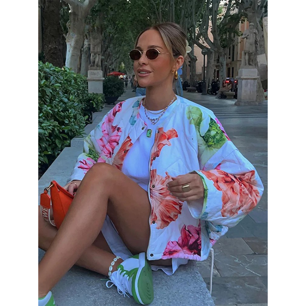 Chaqueta Acolchada con Estampado Floral para Mujer | Ideal para Entretiempo y Uso Diario