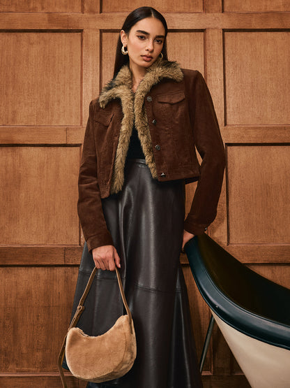 Chaqueta Corta con Cuello de Textura Suave para Mujer | Ideal para Entretiempo y Uso Diario