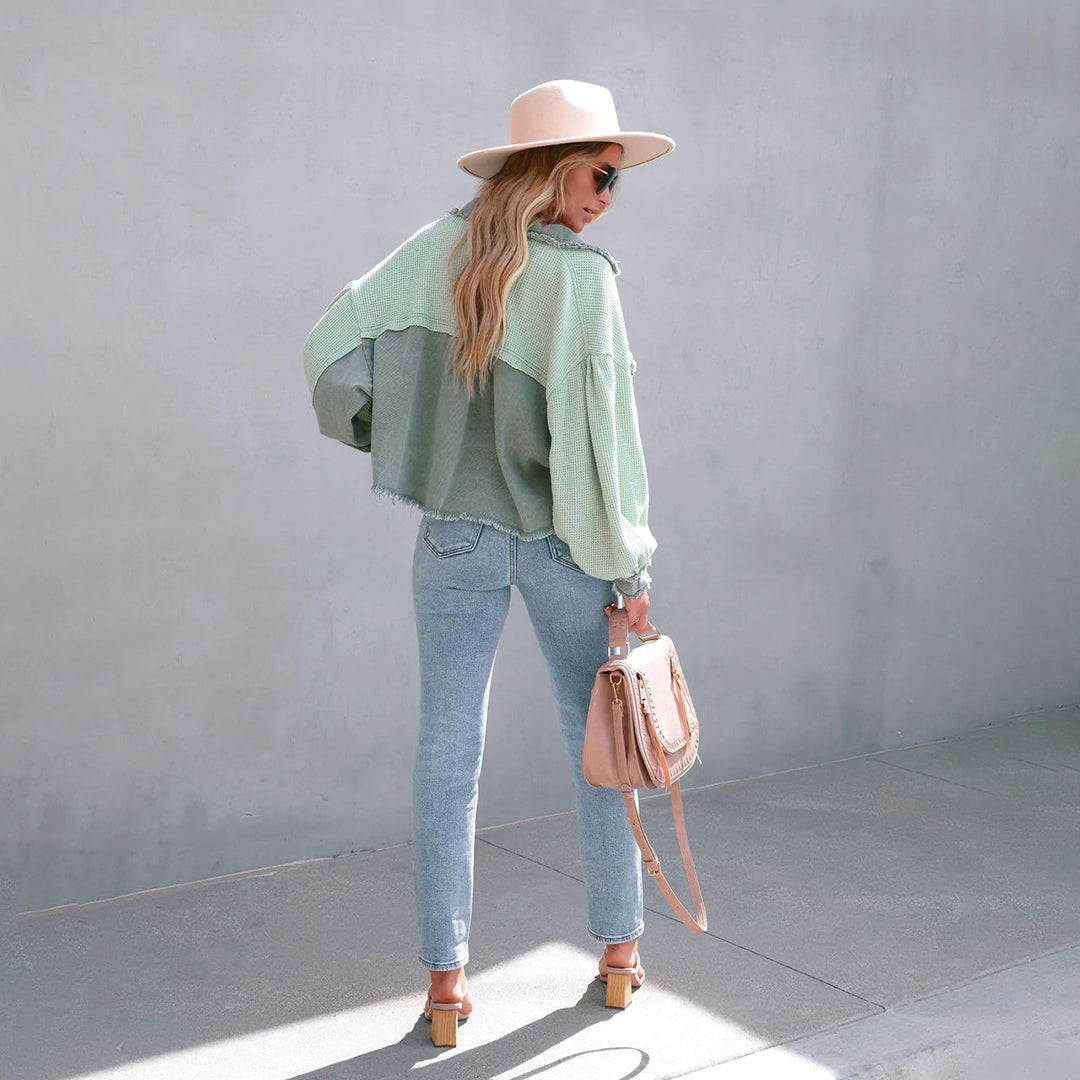 Chaqueta Corta con Corte Recto para Mujer | Ideal para Primavera y Otoño