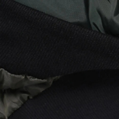 Chaqueta Ligera con Cremallera Frontal y Cuello Corto para Mujer | Ideal para Días Frescos de Verano