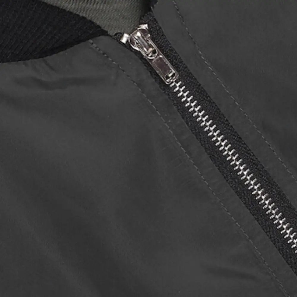 Chaqueta Ligera con Cremallera Frontal y Cuello Corto para Mujer | Ideal para Días Frescos de Verano