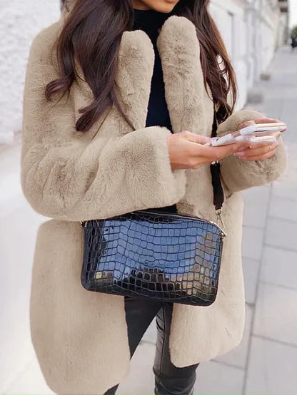 Abrigo Largo Estilo Teddy con Corte Amplio para Uso Diario | Ideal para Invierno