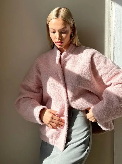 Chaqueta Corta con Corte Amplio para Mujer | Ideal para Otoño e Invierno