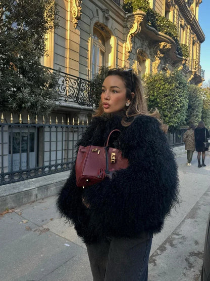 Manteco Largo con Corte Amplio y Cuello Alto para Mujer | Ideal para Invierno