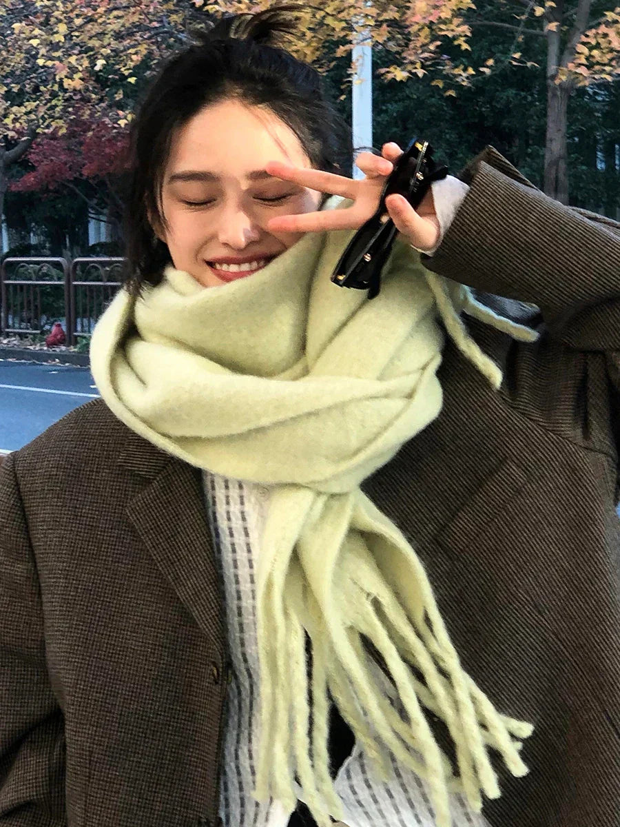 Bufanda Larga con Flecos Decorativos para Mujer | Ideal para Invierno