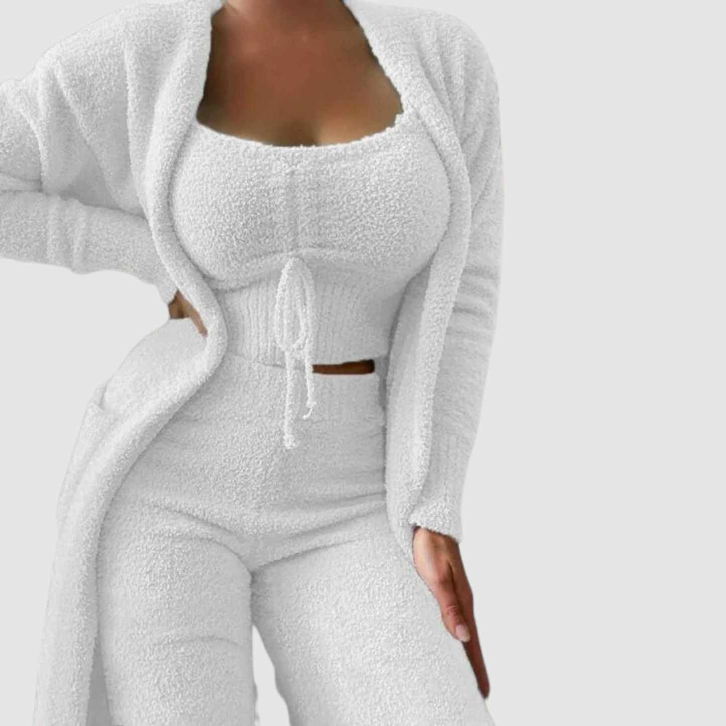 Conjunto de Tres Piezas con Corte Relajado para Adultos | Ideal para Uso Diario