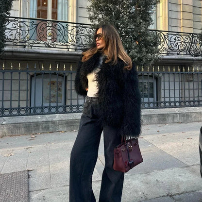 Manteco Largo con Corte Amplio y Cuello Alto para Mujer | Ideal para Invierno
