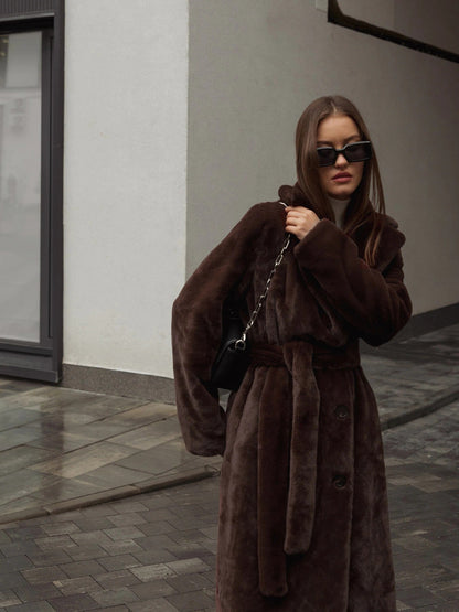 Manteco Largo con Cinturón Ajustable y Cierre de Botones para Mujer | Ideal para Invierno