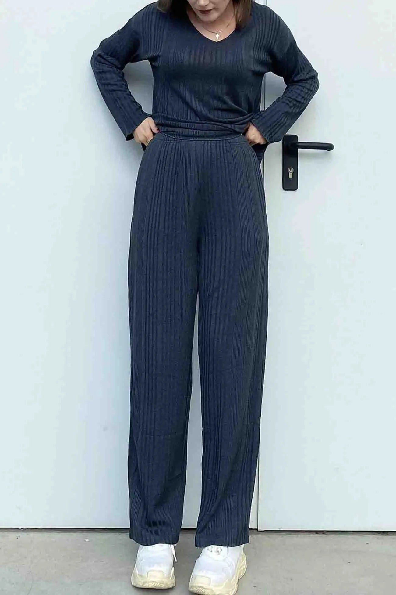 Conjunto De Dos Piezas con Textura Acanalada para Adultos | Ideal para Uso Diario y Descanso