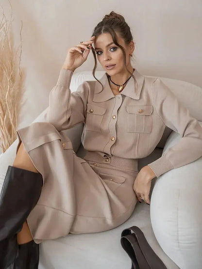 Conjunto De Blazer y Falda con Corte Clásico para Mujer | Ideal para Oficina y Ocasiones Formales