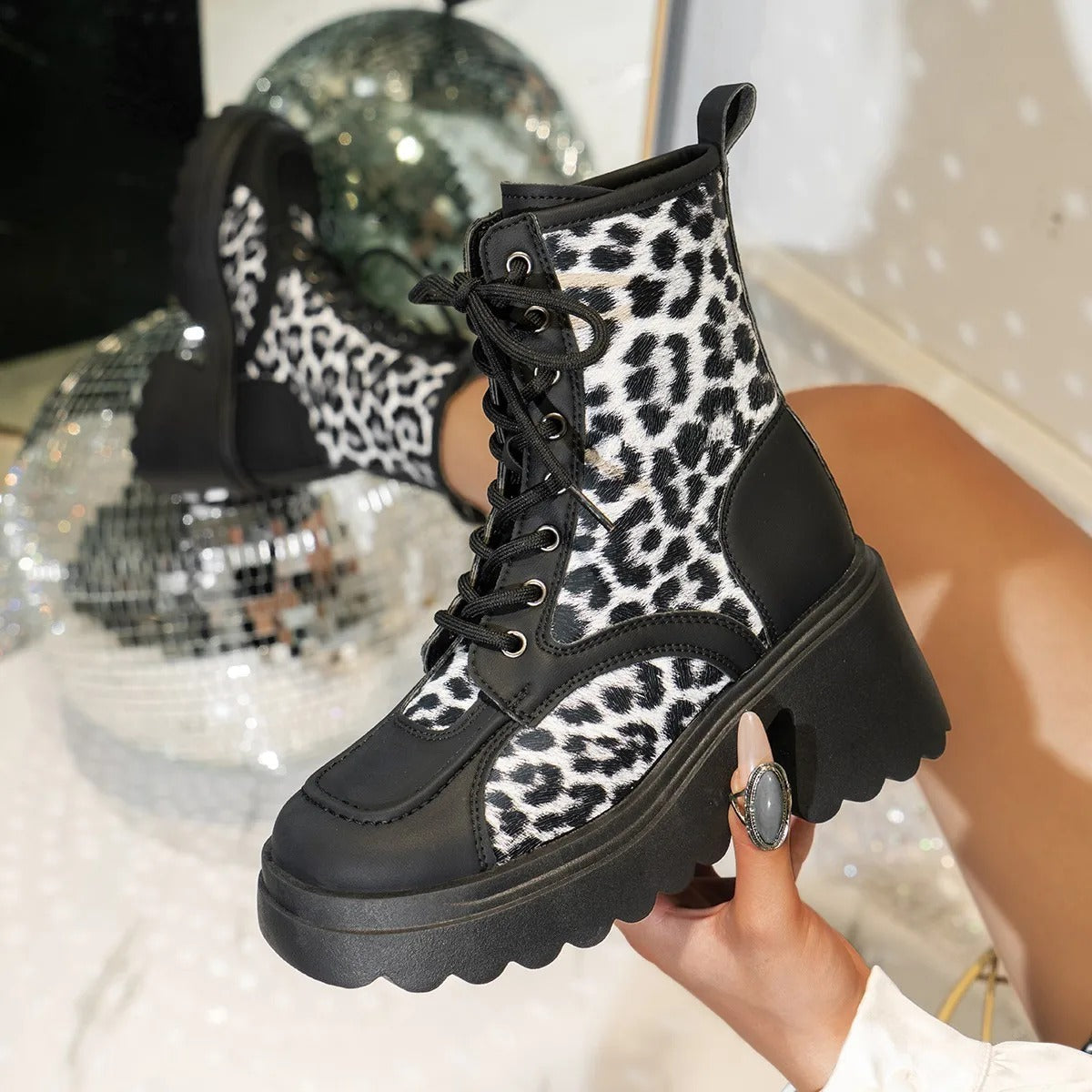 Botas De Mujer Con Estampado Animal Y Suela Plataforma | Ideal Para Invierno