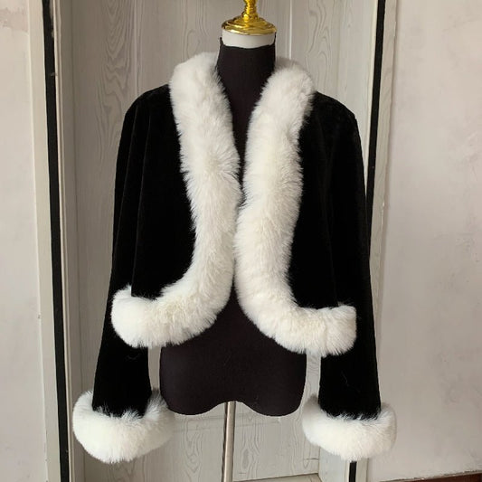 Chaqueta Corta con Diseño Abierto para Mujer | Ideal para Temporadas Intermedias